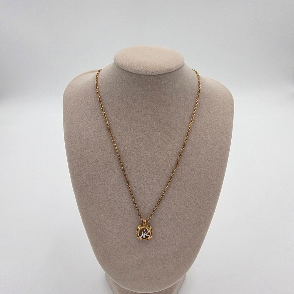 Nina Ricci NR Pendant